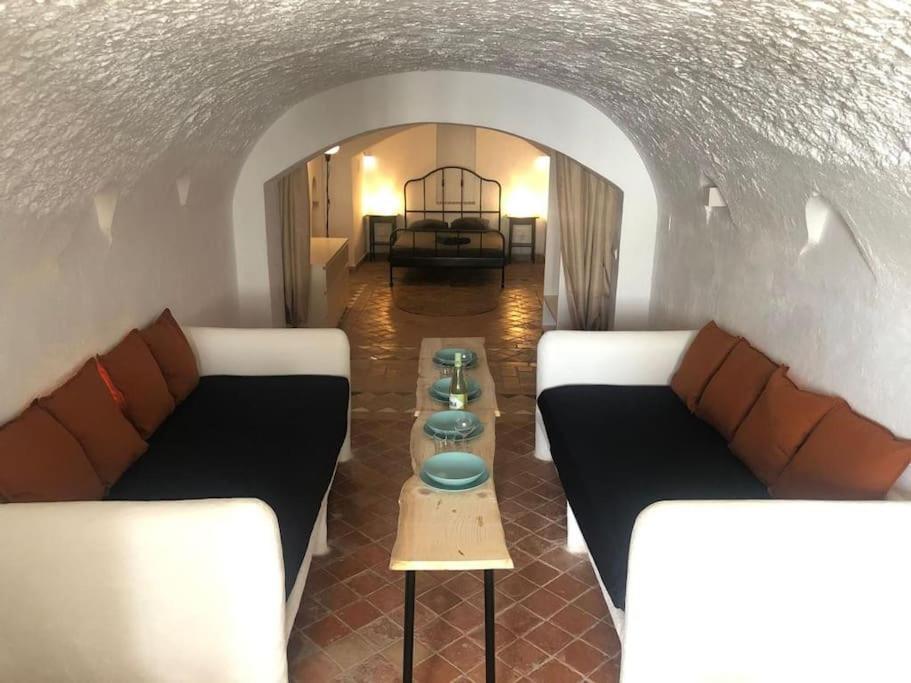 Apartament Authentic Cave In Old City Centre Grenada Zewnętrze zdjęcie