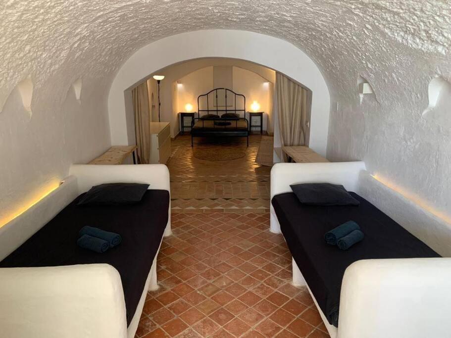 Apartament Authentic Cave In Old City Centre Grenada Zewnętrze zdjęcie